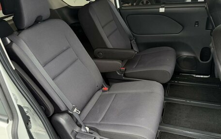 Nissan Serena IV, 2019 год, 2 370 000 рублей, 13 фотография