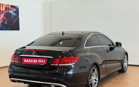Mercedes-Benz E-Класс, 2013 год, 2 450 000 рублей, 4 фотография