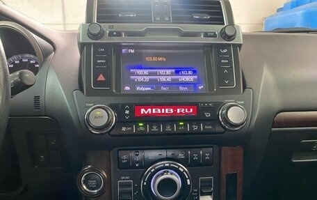 Toyota Land Cruiser Prado 150 рестайлинг 2, 2014 год, 3 400 000 рублей, 18 фотография