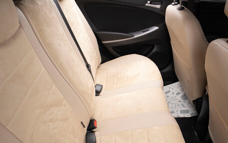 Hyundai Solaris II рестайлинг, 2015 год, 1 299 000 рублей, 19 фотография