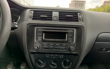 Volkswagen Jetta VI, 2015 год, 675 000 рублей, 18 фотография