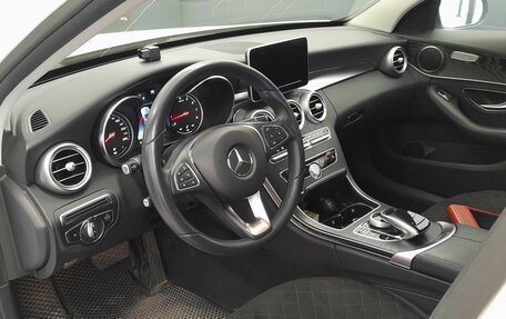 Mercedes-Benz C-Класс, 2017 год, 2 495 000 рублей, 5 фотография