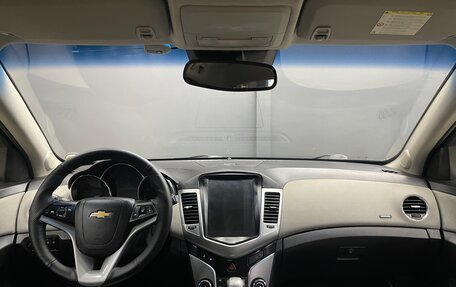 Chevrolet Cruze II, 2011 год, 730 000 рублей, 6 фотография