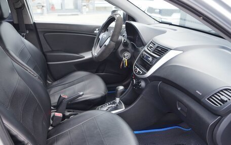 Hyundai Solaris II рестайлинг, 2013 год, 690 000 рублей, 7 фотография