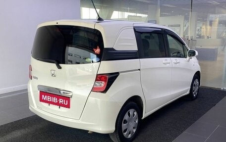 Honda Freed I, 2011 год, 1 220 000 рублей, 6 фотография