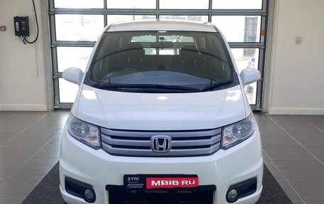 Honda Freed I, 2011 год, 1 220 000 рублей, 2 фотография