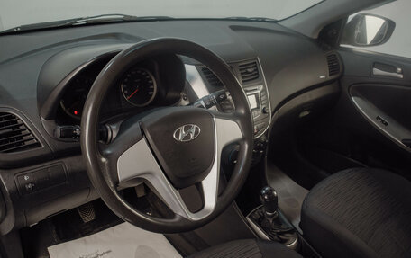 Hyundai Solaris II рестайлинг, 2016 год, 779 000 рублей, 9 фотография