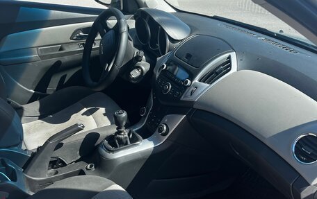 Chevrolet Cruze II, 2013 год, 880 000 рублей, 7 фотография