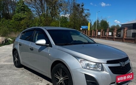 Chevrolet Cruze II, 2013 год, 880 000 рублей, 3 фотография