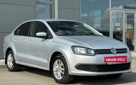 Volkswagen Polo VI (EU Market), 2013 год, 950 000 рублей, 3 фотография