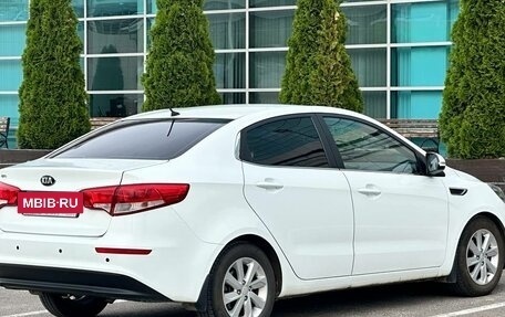 KIA Rio III рестайлинг, 2015 год, 1 180 000 рублей, 12 фотография
