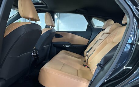 Lexus RX IV рестайлинг, 2025 год, 7 499 000 рублей, 25 фотография
