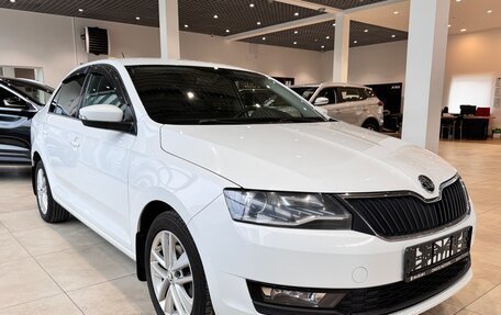 Skoda Rapid I, 2018 год, 1 350 000 рублей, 3 фотография