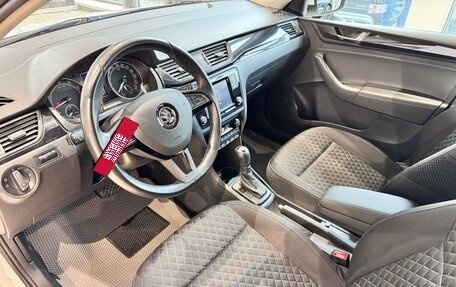 Skoda Rapid I, 2018 год, 1 350 000 рублей, 8 фотография