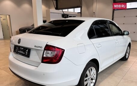 Skoda Rapid I, 2018 год, 1 350 000 рублей, 5 фотография