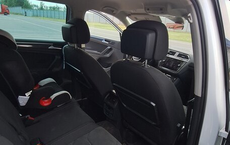 Volkswagen Tiguan II, 2020 год, 3 335 000 рублей, 14 фотография