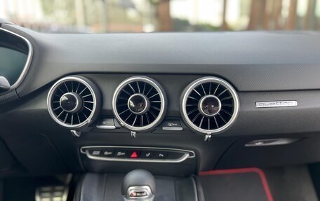 Audi TTS, 2015 год, 3 180 000 рублей, 17 фотография