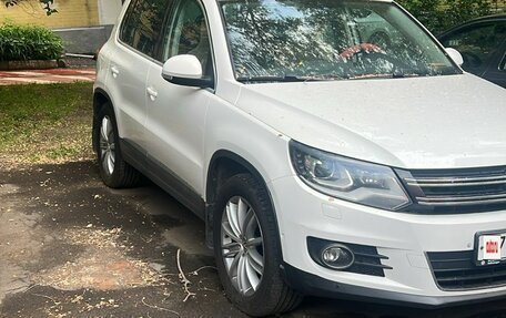 Volkswagen Tiguan I, 2013 год, 1 800 000 рублей, 4 фотография