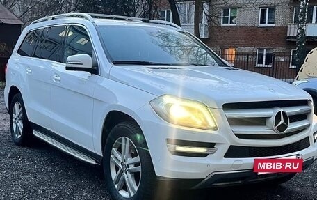 Mercedes-Benz GL-Класс, 2013 год, 3 200 000 рублей, 2 фотография