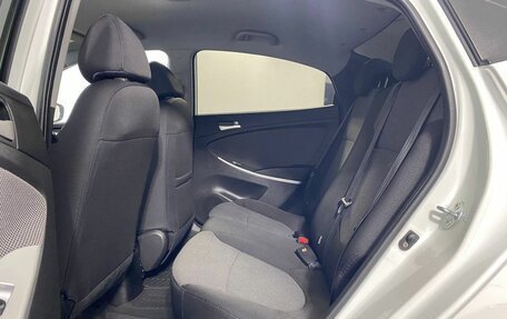 Hyundai Solaris II рестайлинг, 2013 год, 899 000 рублей, 15 фотография