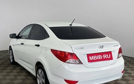 Hyundai Solaris II рестайлинг, 2013 год, 899 000 рублей, 8 фотография
