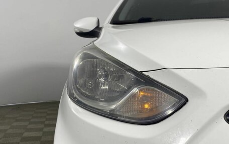 Hyundai Solaris II рестайлинг, 2013 год, 899 000 рублей, 21 фотография