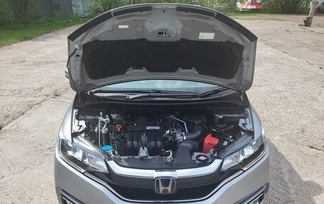 Honda Fit III, 2019 год, 1 355 000 рублей, 10 фотография