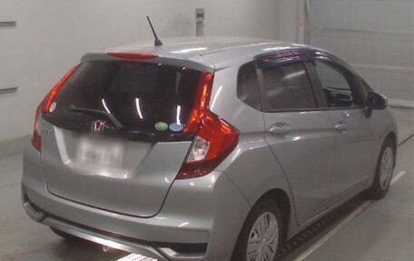 Honda Fit III, 2019 год, 1 355 000 рублей, 30 фотография