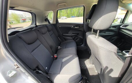 Honda Fit III, 2019 год, 1 355 000 рублей, 38 фотография