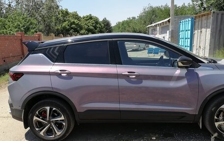 Geely Coolray I, 2023 год, 2 400 000 рублей, 2 фотография