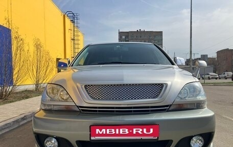 Toyota Harrier, 2002 год, 1 500 000 рублей, 14 фотография