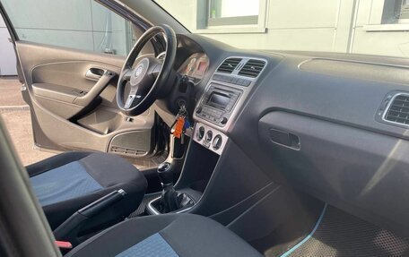 Volkswagen Polo VI (EU Market), 2013 год, 410 000 рублей, 13 фотография
