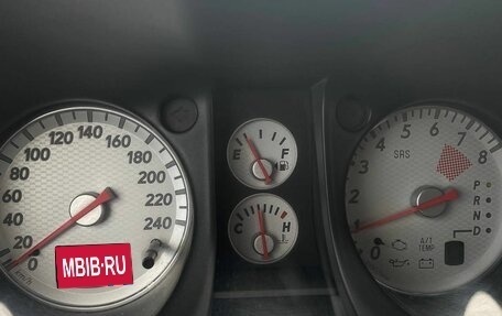 Mitsubishi Outlander III рестайлинг 3, 2004 год, 559 000 рублей, 9 фотография