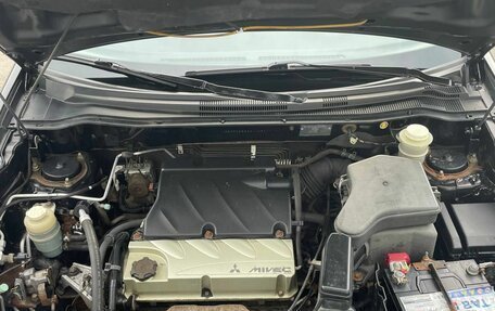 Mitsubishi Outlander III рестайлинг 3, 2004 год, 559 000 рублей, 19 фотография
