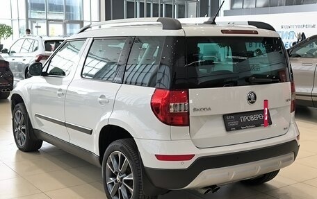 Skoda Yeti I рестайлинг, 2017 год, 1 750 000 рублей, 11 фотография