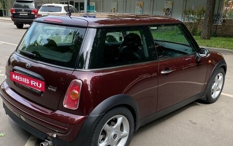 MINI Hatch, 2002 год, 1 250 000 рублей, 4 фотография
