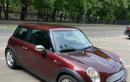 MINI Hatch, 2002 год, 1 250 000 рублей, 5 фотография