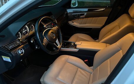Mercedes-Benz E-Класс, 2012 год, 2 150 000 рублей, 12 фотография