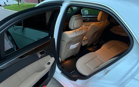 Mercedes-Benz E-Класс, 2012 год, 2 150 000 рублей, 13 фотография
