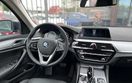 BMW 5 серия, 2018 год, 2 799 000 рублей, 29 фотография