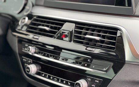 BMW 5 серия, 2018 год, 2 799 000 рублей, 27 фотография
