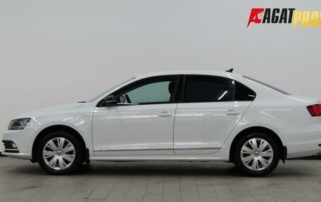 Volkswagen Jetta VI, 2018 год, 1 390 500 рублей, 2 фотография