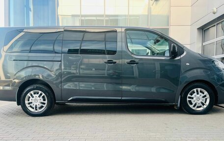Peugeot Traveller I, 2021 год, 2 990 000 рублей, 7 фотография