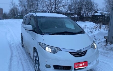 Toyota Estima III рестайлинг -2, 2007 год, 420 000 рублей, 2 фотография