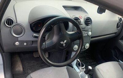 Mitsubishi Colt VI рестайлинг, 2005 год, 380 000 рублей, 1 фотография