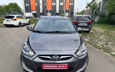 Hyundai Solaris II рестайлинг, 2012 год, 870 000 рублей, 1 фотография