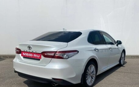 Toyota Camry, 2020 год, 3 480 000 рублей, 5 фотография