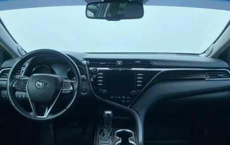 Toyota Camry, 2020 год, 3 480 000 рублей, 15 фотография