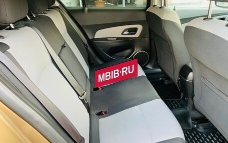 Chevrolet Cruze II, 2013 год, 900 000 рублей, 11 фотография