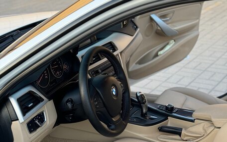 BMW 3 серия, 2012 год, 2 000 000 рублей, 13 фотография